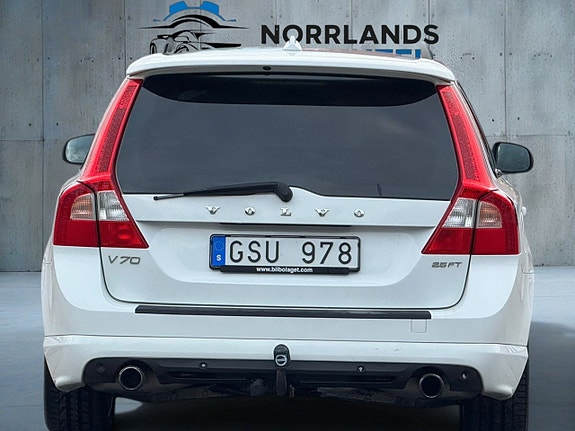 Volvo V70 11 of 12