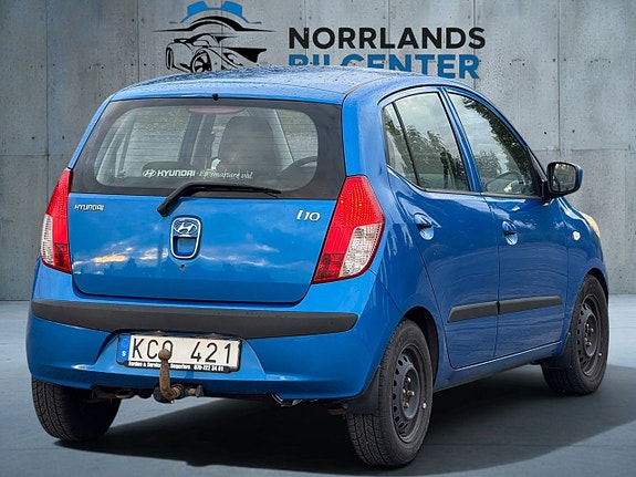 Hyundai i10 4 of 11