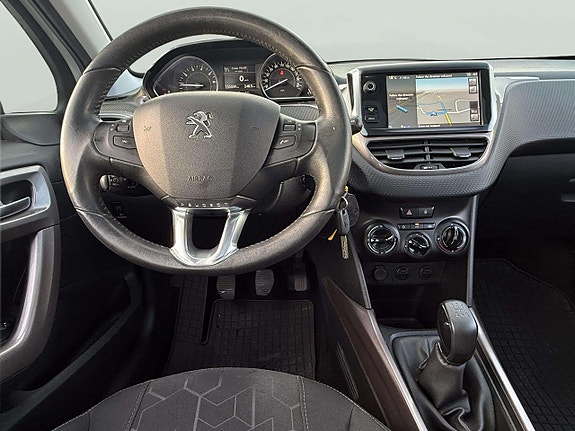 Peugeot 2008 16 of 27