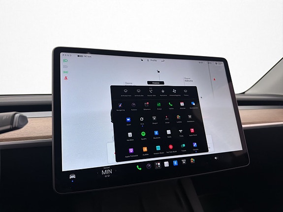 Tesla Model Y 25 of 30