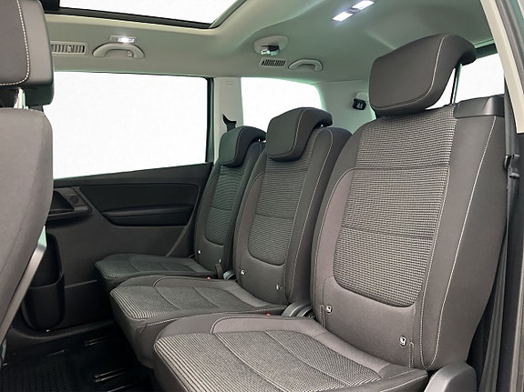 Volkswagen Sharan 27 of 30