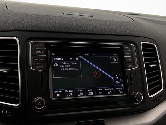 Volkswagen Sharan 19 of 30