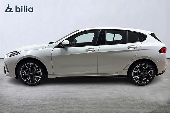 BMW 120 3 of 19
