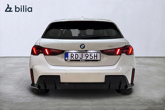 BMW 120 4 of 19