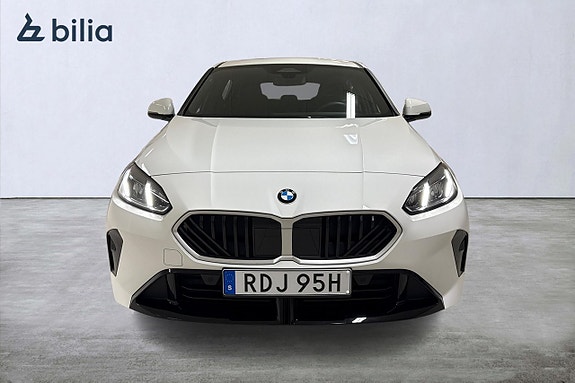 BMW 120 5 of 19