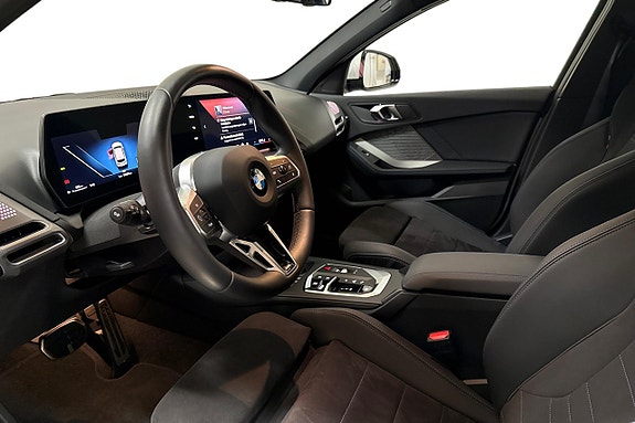BMW 120 14 of 19