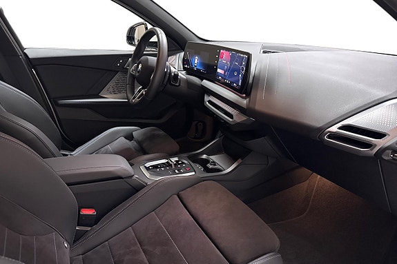 BMW 120 6 of 19