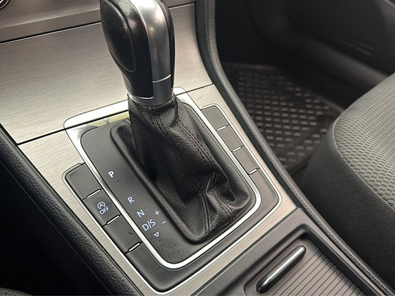 Volkswagen Golf I 17 of 27