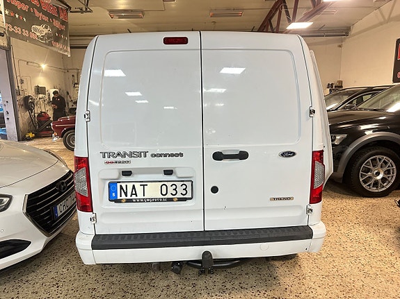 Ford Transit Connect 10 of 10