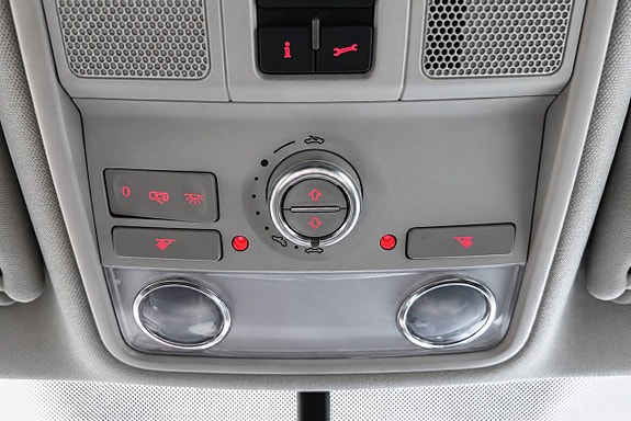 Volkswagen Passat Alltrack 22 of 23