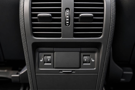 Volkswagen Passat Alltrack 19 of 23