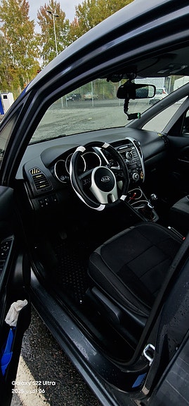 Kia Venga 6 of 13
