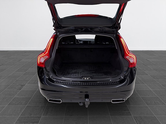 Volvo V60 15 of 17