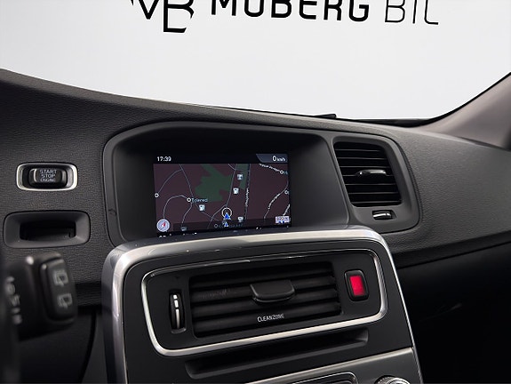 Volvo V60 16 of 17