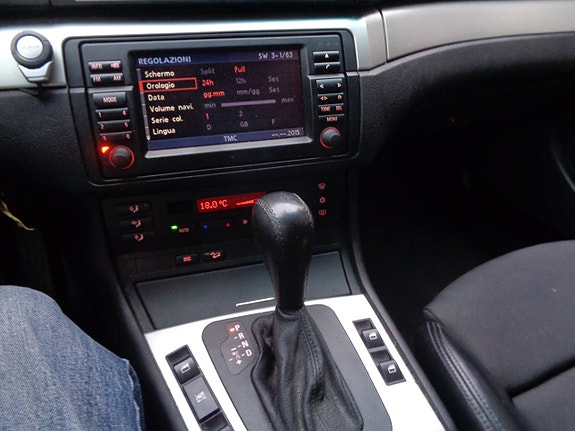 BMW 330Xi 9 of 30