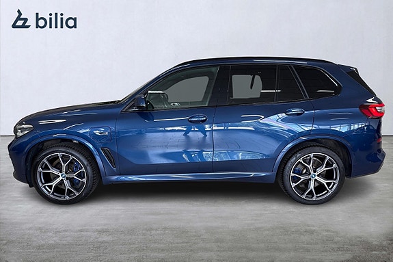 BMW X5 3 of 17