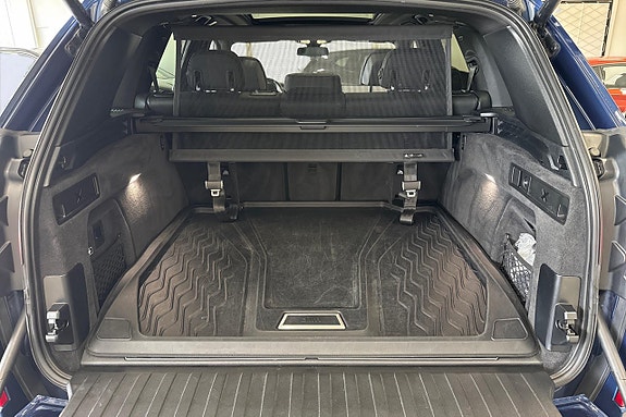 BMW X5 11 of 17