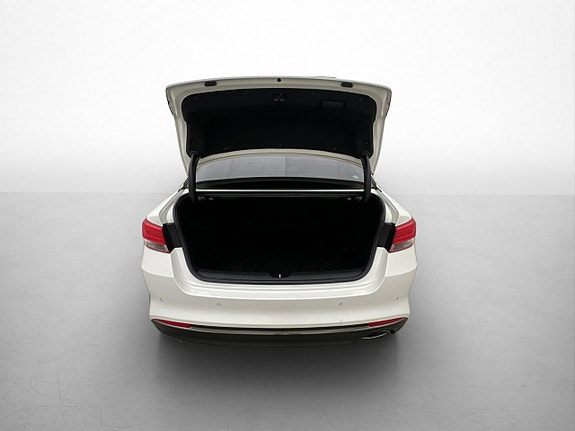 Kia Optima 26 of 26