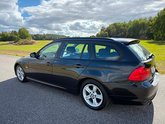 BMW 318d 3 of 8