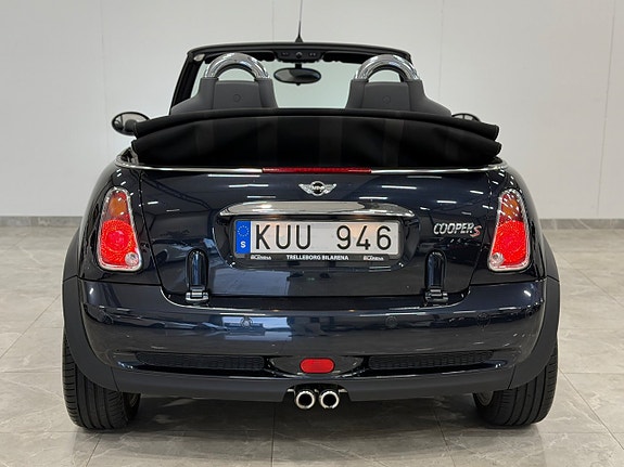 MINI Cooper S 10 of 23
