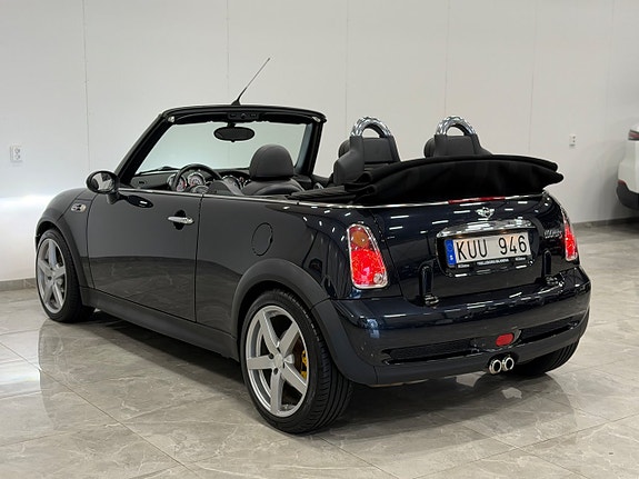 MINI Cooper S 9 of 23