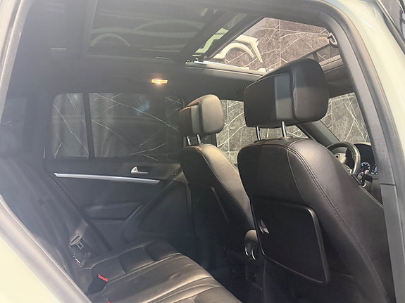 Volkswagen Tiguan 17 of 28