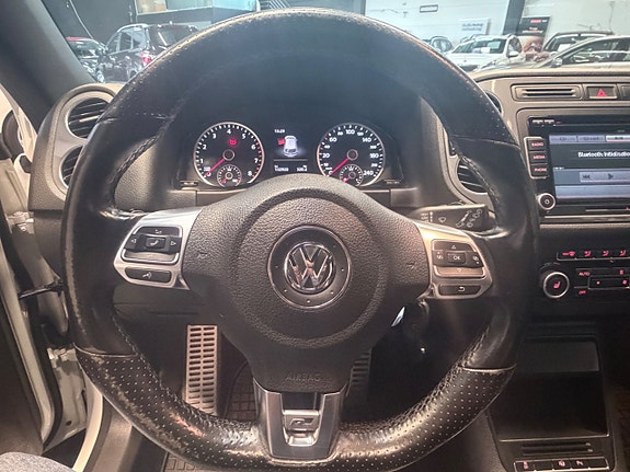 Volkswagen Tiguan 23 of 28