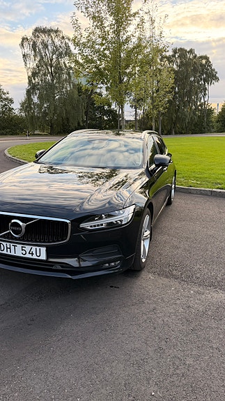 Volvo V90 3 of 21