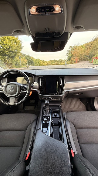 Volvo V90 8 of 21