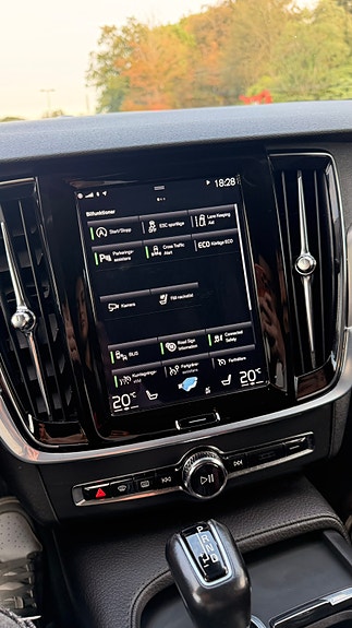 Volvo V90 18 of 21