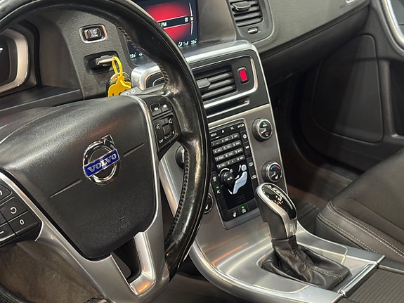 Volvo V60 8 of 10