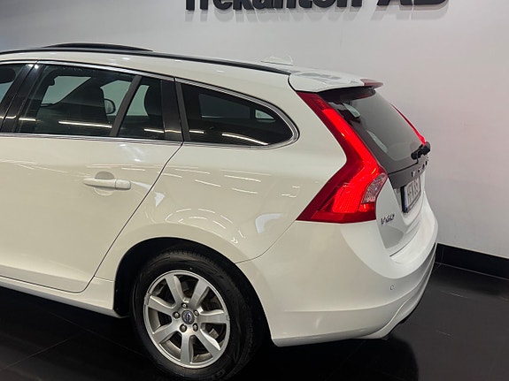 Volvo V60 5 of 10