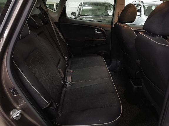 Kia Venga 12 of 17