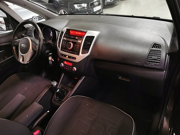 Kia Venga 9 of 17