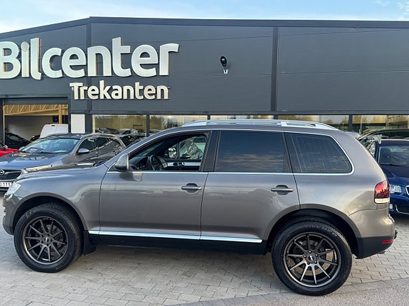 Volkswagen Touareg 12 of 14