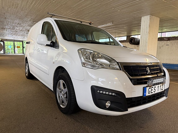 Peugeot Partner 2 of 13