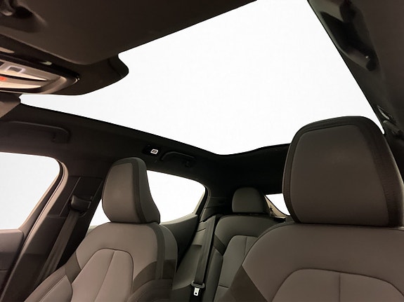 Polestar 2 12 of 30
