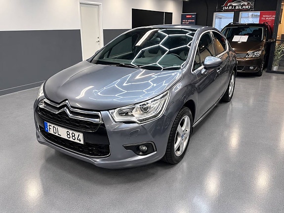 Citroen DS4 2 of 17