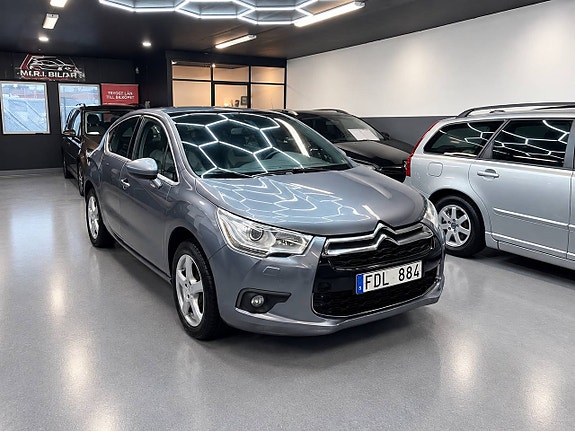 Citroen DS4 3 of 17