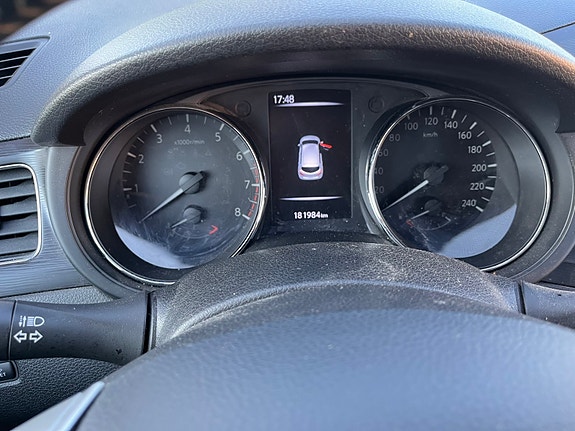 Nissan Pulsar 4 of 5