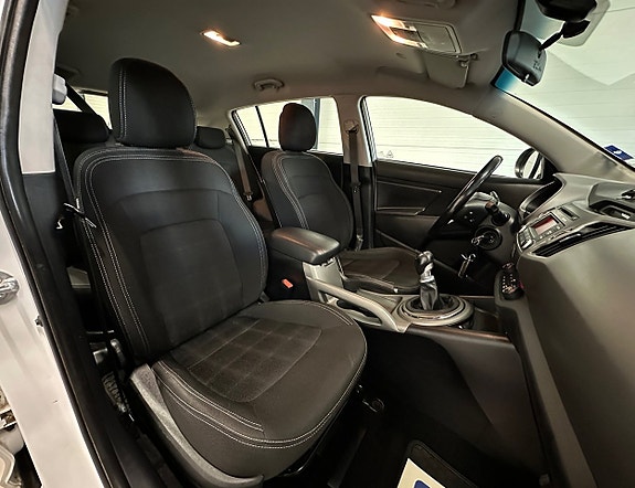 Kia Sportage 13 of 27