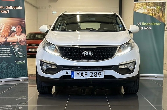 Kia Sportage 2 of 27
