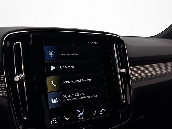 Volvo XC40 21 of 30