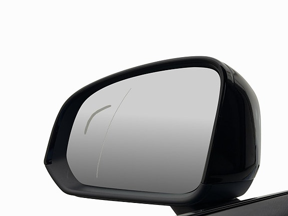 Volvo XC40 10 of 30