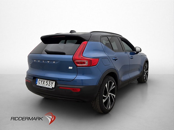 Volvo XC40 8 of 30