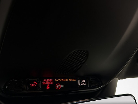 Volvo XC40 30 of 30