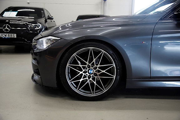 BMW 320 15 of 15