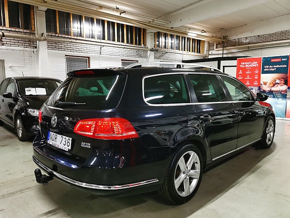 Volkswagen Passat 3 of 18