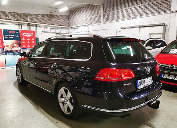 Volkswagen Passat 4 of 18