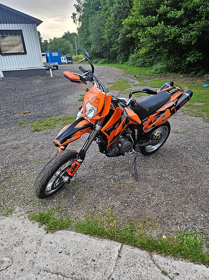 KTM 640 sm 2 of 6